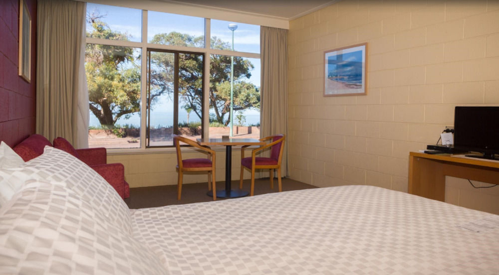 Foreshore Motor Inn Вайалла Екстер'єр фото